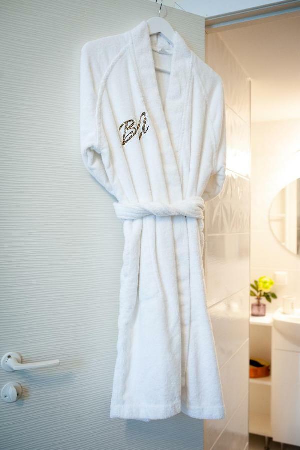 Bridge Apartment ไคลเพดา ภายนอก รูปภาพ